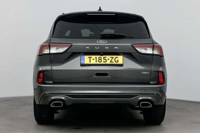 Ford Kuga (2023) thumbnail 6