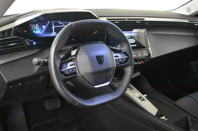 Peugeot e-308 (2024) thumbnail 4