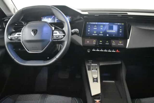 Peugeot e-308 (2024) thumbnail 5