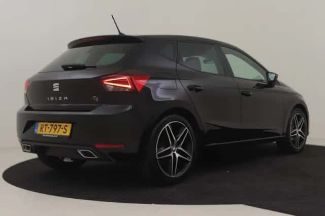 SEAT Ibiza (2018) thumbnail 2