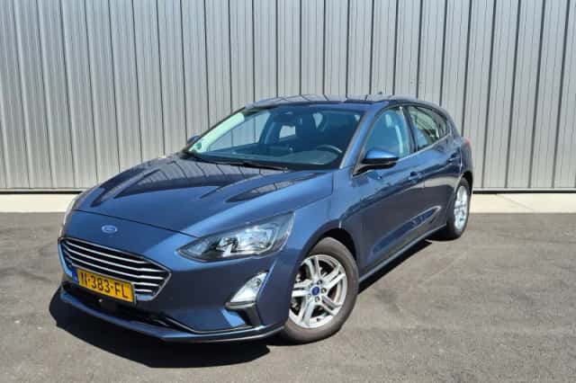 Ford Focus (2021) thumbnail 1