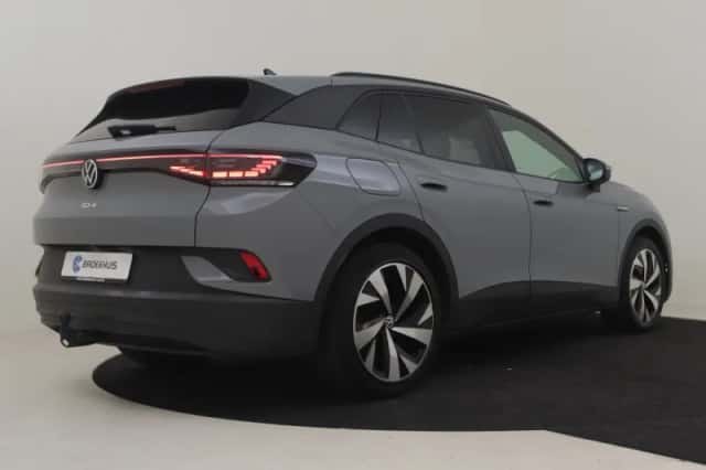 Volkswagen ID.4 (2022) thumbnail 2