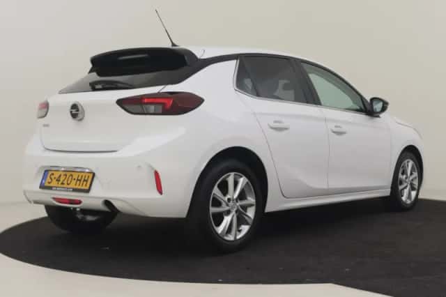 Opel Corsa (2023) thumbnail 2