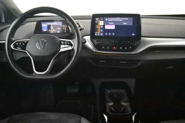 Volkswagen ID.4 (2022) thumbnail 5