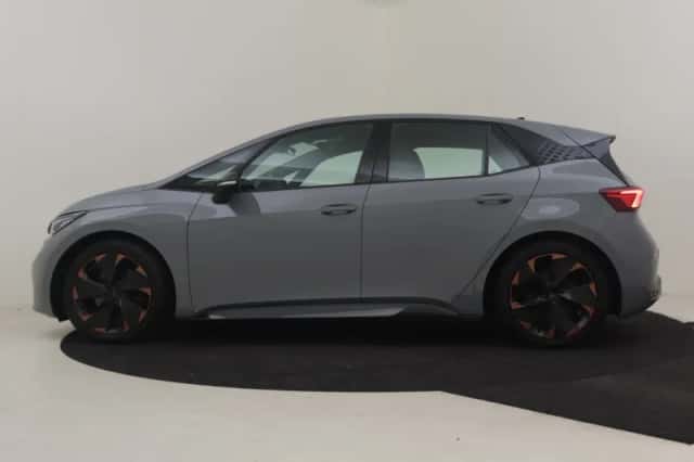 CUPRA Born (2023) thumbnail 2