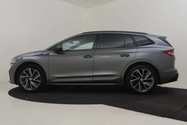 Škoda Enyaq (2022) thumbnail 4