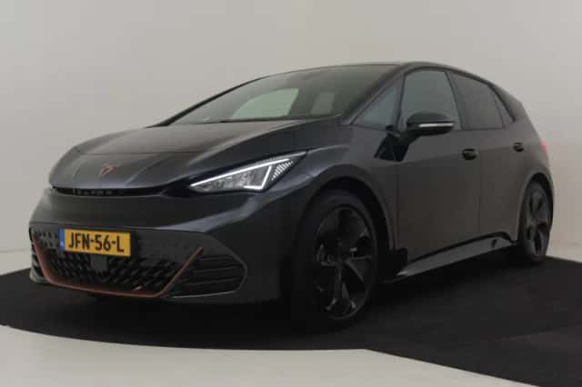 CUPRA Born (2025) thumbnail 1