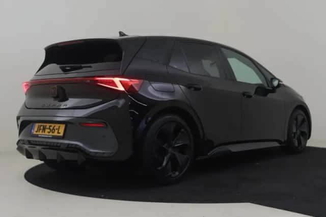 CUPRA Born (2025) thumbnail 2