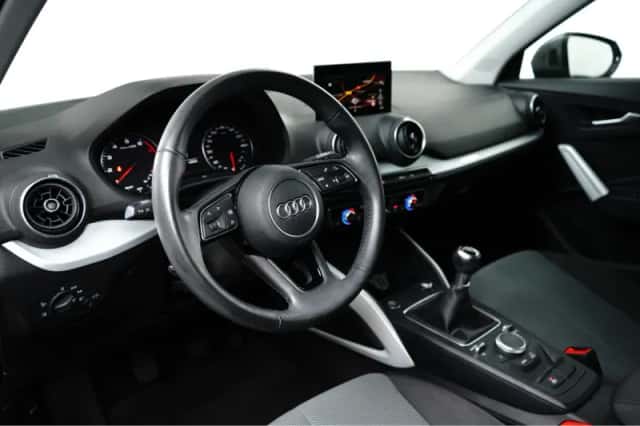 Audi Q2 (2020) thumbnail 4