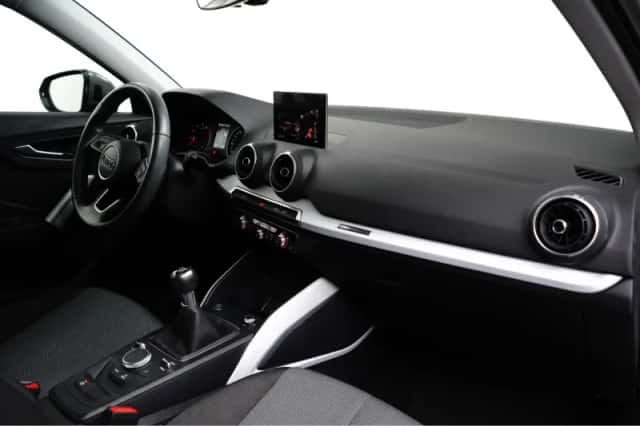 Audi Q2 (2020) thumbnail 6