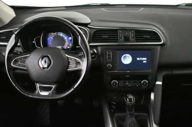 Renault Kadjar (2017) thumbnail 5
