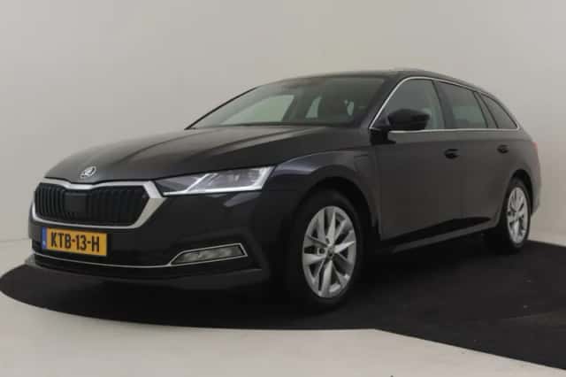 Škoda Octavia (2022) thumbnail 1