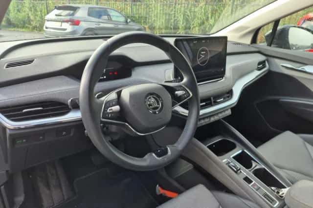 Škoda Enyaq (2022) thumbnail 2