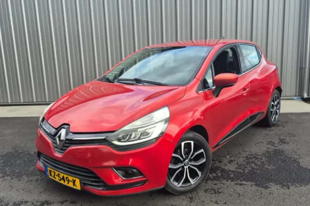 Renault Clio (2016) thumbnail 1