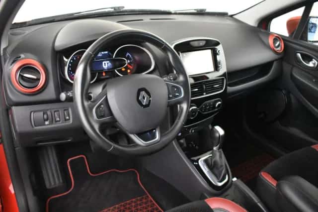 Renault Clio (2016) thumbnail 4