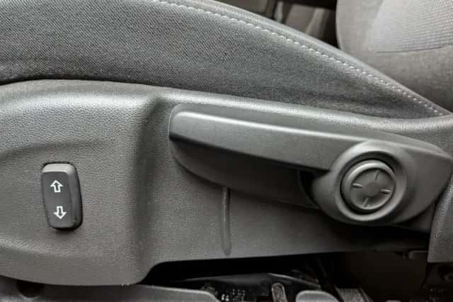 Opel Crossland (2022) thumbnail 6