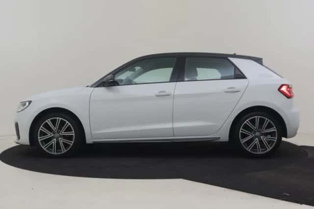 Audi A1 (2019) thumbnail 3