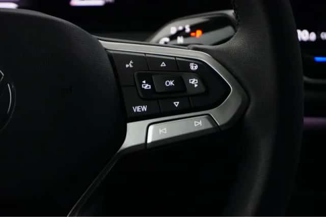 Volkswagen Tiguan (2025) thumbnail 12