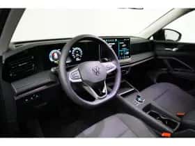Volkswagen Tiguan (2025) thumbnail 18