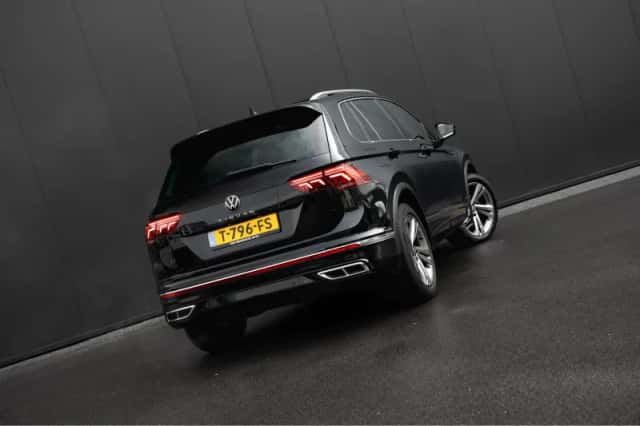 Volkswagen Tiguan (2023) thumbnail 8