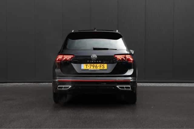 Volkswagen Tiguan (2023) thumbnail 10