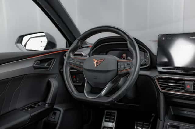 CUPRA Leon Sportstourer (2022) thumbnail 18