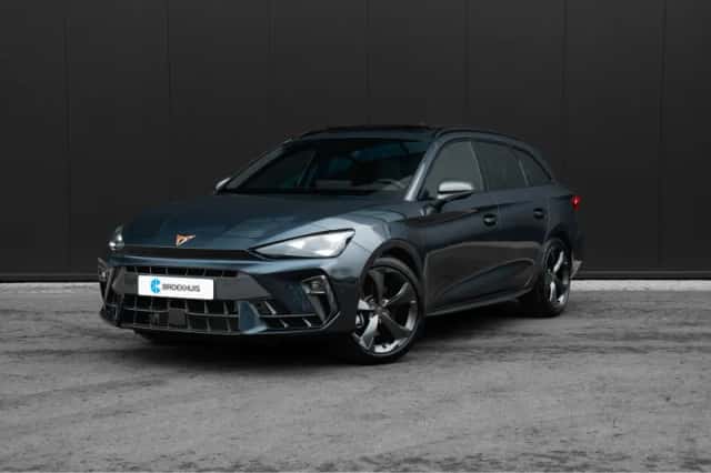 CUPRA Leon Sportstourer (2025) thumbnail 1