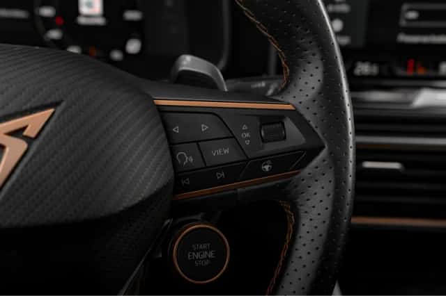 CUPRA Leon Sportstourer (2025) thumbnail 18