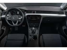 Volkswagen Passat (2021) thumbnail 11