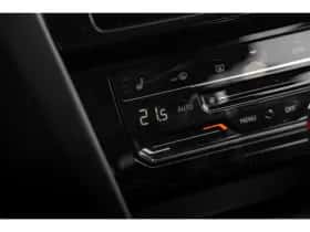 Volkswagen Passat (2021) thumbnail 20