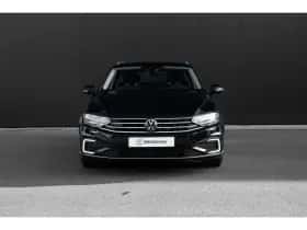 Volkswagen Passat (2021) thumbnail 6
