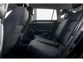 Volkswagen Passat (2021) thumbnail 10