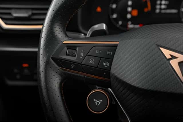 CUPRA Leon Sportstourer (2025) thumbnail 18