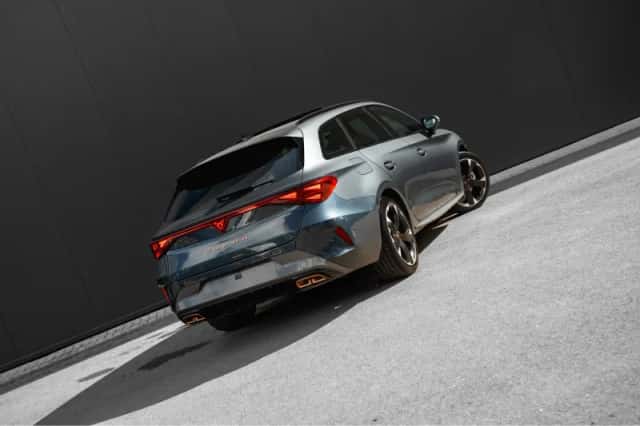 CUPRA Leon Sportstourer (2025) thumbnail 7
