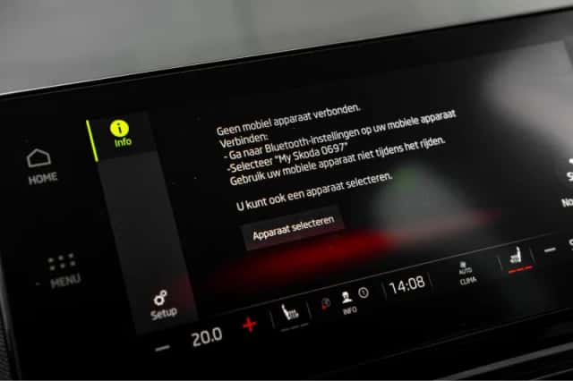 Škoda Octavia (2022) thumbnail 25