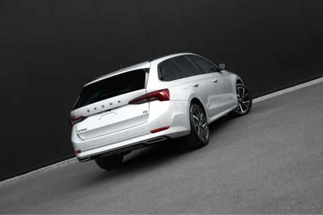 Škoda Octavia (2022) thumbnail 7