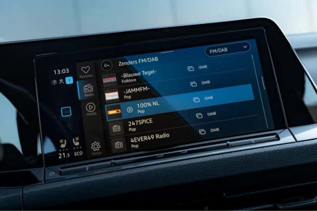 Volkswagen Golf (2022) thumbnail 13