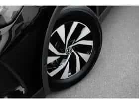 Volkswagen Tiguan (2025) thumbnail 5