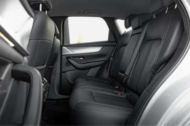 Mazda CX-60 (2024) thumbnail 11