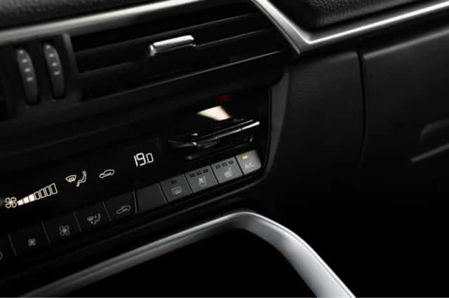 Mazda CX-60 (2024) thumbnail 22