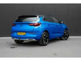 Opel Grandland (2022) thumbnail 2