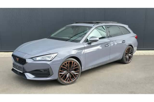 CUPRA Leon Sportstourer (2023) thumbnail 1