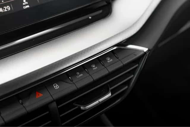 Škoda Octavia (2023) thumbnail 17