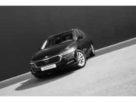 Škoda Octavia (2023) thumbnail 3