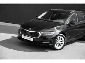 Škoda Octavia (2023) thumbnail 4