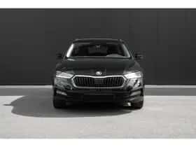 Škoda Octavia (2023) thumbnail 6