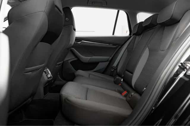 Škoda Octavia (2023) thumbnail 10