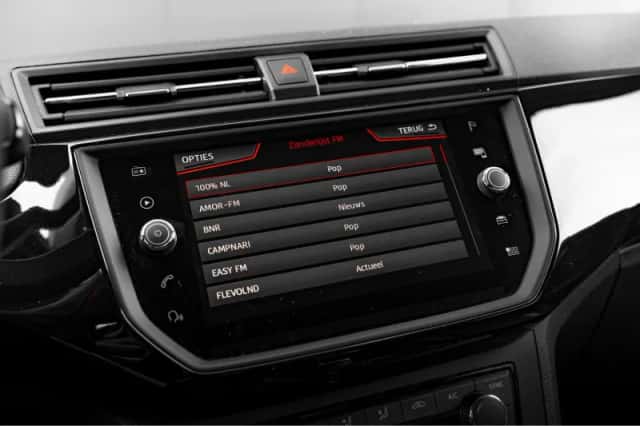 SEAT Ibiza (2018) thumbnail 19