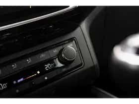 SEAT Ibiza (2018) thumbnail 25