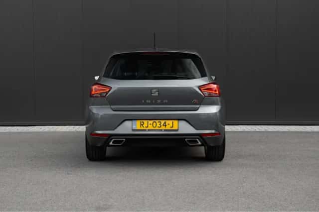 SEAT Ibiza (2018) thumbnail 9